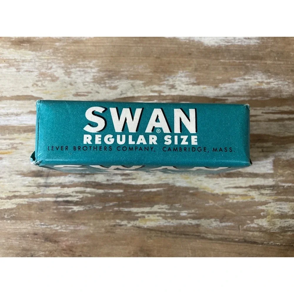 Vintage unused unopened NOS bar of soap Swan regular size Lever Brothers 5 oz